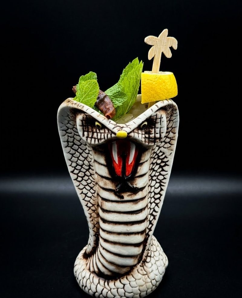Beso de Cobra